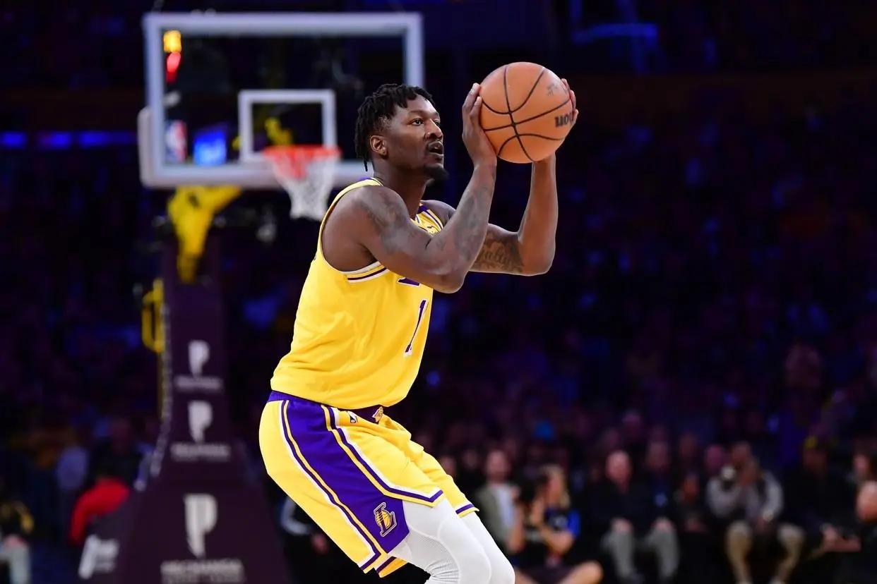 火箭队非常, 精准的中投, 和这样的首