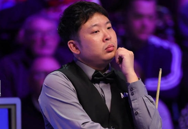 先拔头筹 先拔头筹